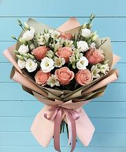 Букет цветов из:  Розы, Альстромерии и Лизиантусы в Волгодонске