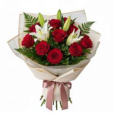 Букет цветов из:  Лилии и Розы в Волгодонске
