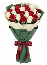 Букет Микс из красных и белых роз #REPLACE_PRED# Волгодонске