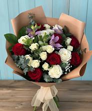 Букет цветов из:  Розы и Альстромерии в Волгодонске
