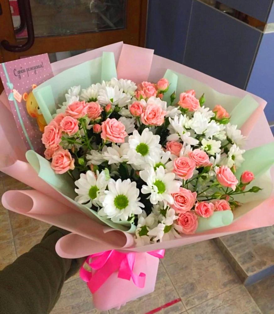 Букет цветов из: Розы и Хризантемы в Волгодонске