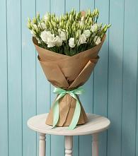 Букет цветов из:  Лизиантусы в Волгодонске