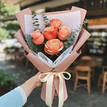 Букет цветов из:  Розы в Волгодонске