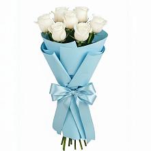 Букет 7 белых роз Проуд в Волгодонске