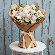 Букет цветов из:  Орхидеи и Розы в Волгодонске